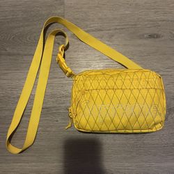 Supreme Shoulder Bag (FW18) Yellow