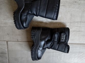 Toddler Size 5 Snow Boots