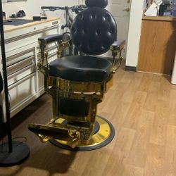  Barber Chair 