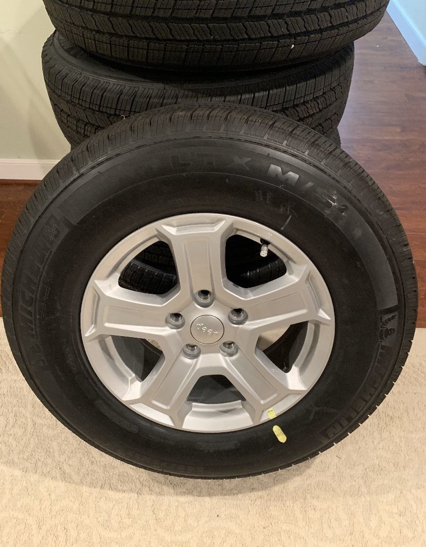 New Jeep tires and rims 245/75/17 Michelin LTXMS/S2