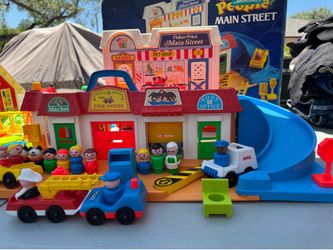 Vintage Fisher Price Little People HUGE LOT