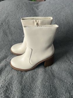 Women’s Boots