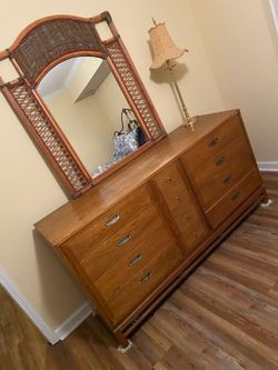 Dresser / Chest Drawer