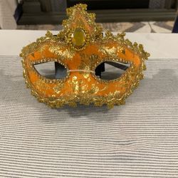 Halloween   &    Masquerade    Mask