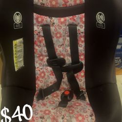 Mini Mouse Car Seat