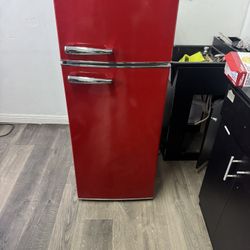 Retro refrigerator
