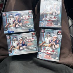 Topps Chrome 2025 NFL Trading Card Set