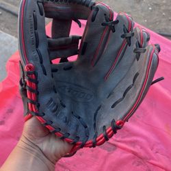 Baseball glove