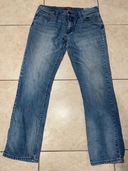 GUESS Men’s Light Wash Straight Leg Jeans 36x32