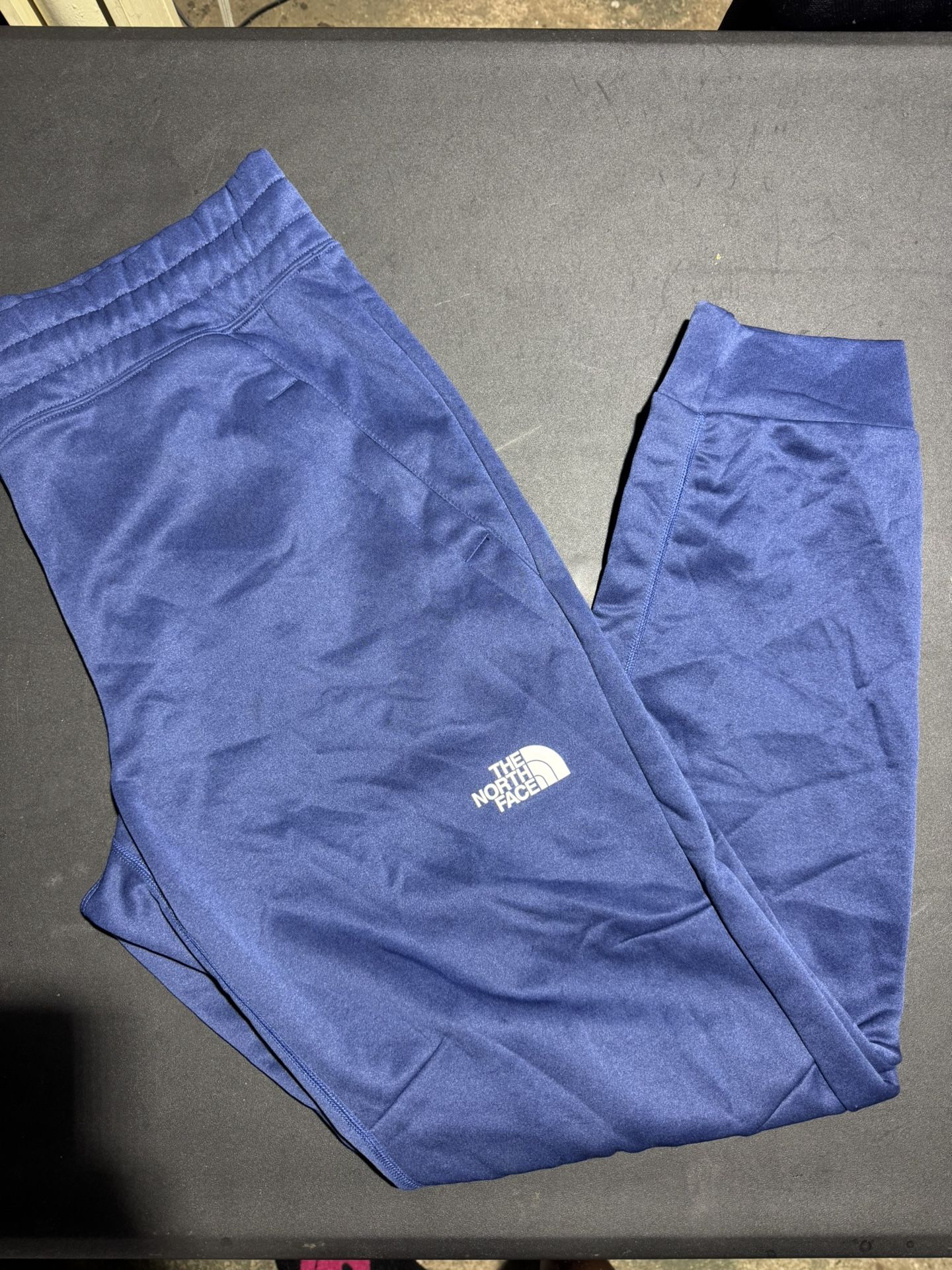 NORTHFACE SWEATS
