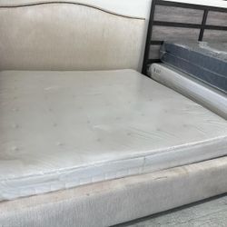 King Size Mattress And Box Spring With Bed Frame 🚚Free Delivery 🚚