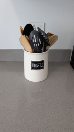 Kitchen utensils with vase