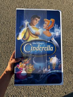 Disney Cinderella Blanket / VHS Collection Box