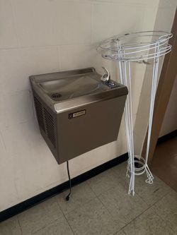 Vintage water fountain, also two more modern ones (not pictured)