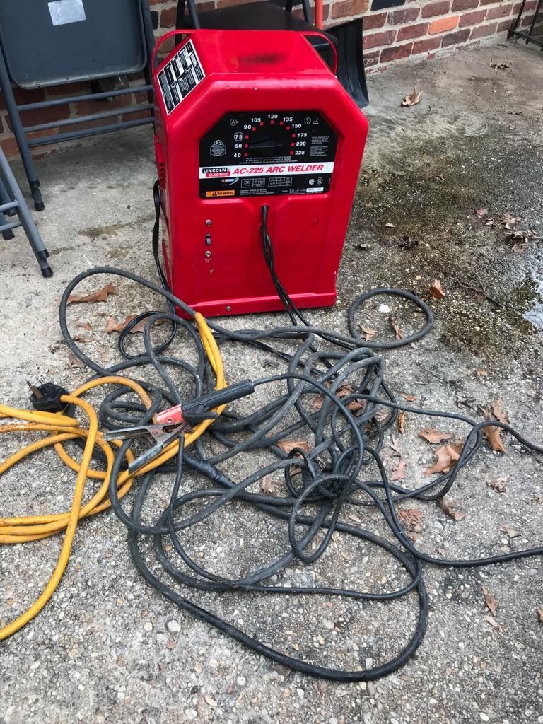 LINCOLN ELECTRIC AC225 STICK WELDER $350