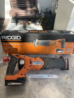 RIDGID R8646 18-Volt Cordless Reciprocating Saw Complete Kit-Open Box/ New- Battery/Charger, Assorted Blades