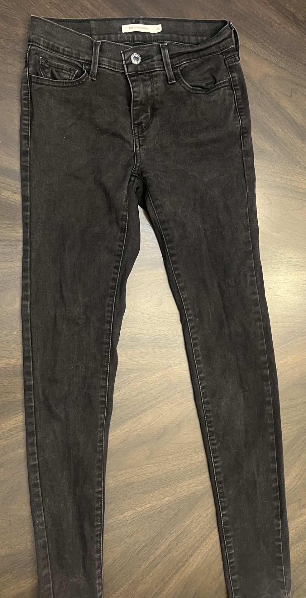 Levi’s  710 Black Denim Super Skinny Womens Jeans 