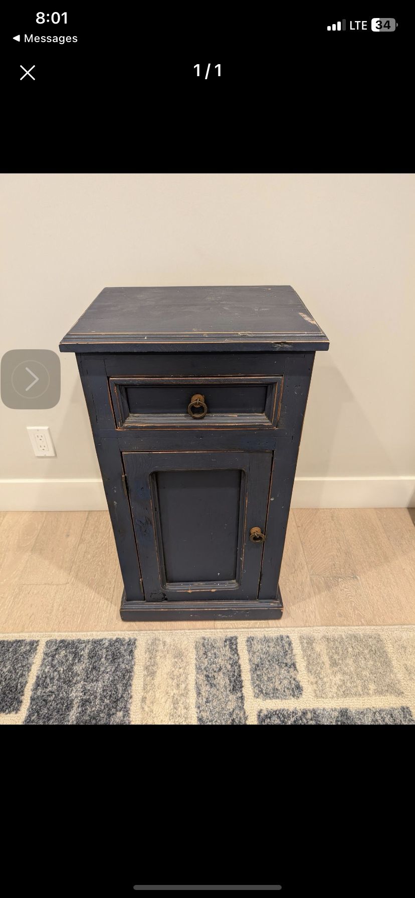 Cute little side end table