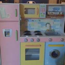 Kidscraft Deluxe Kitchen