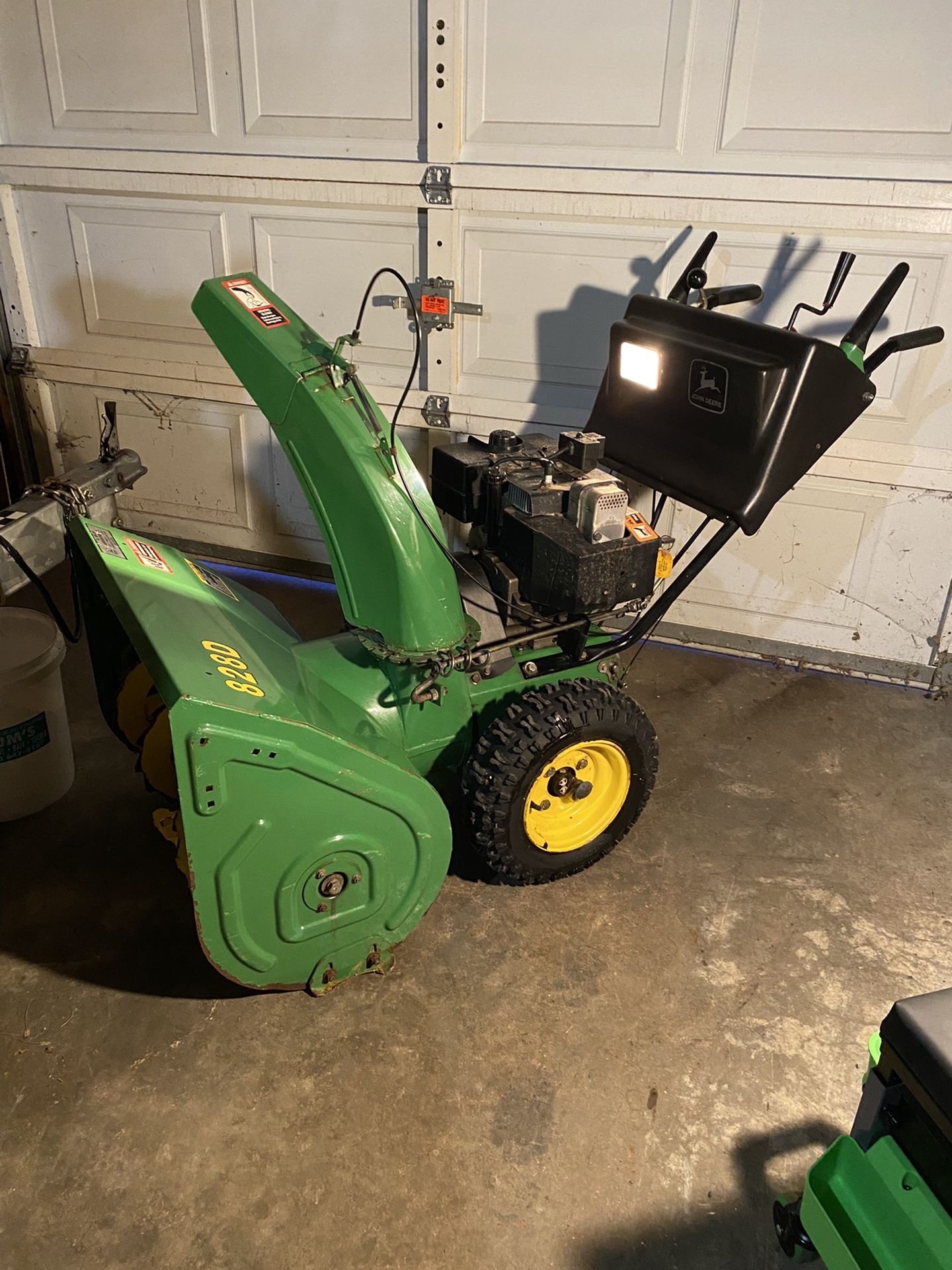 John Deere Snowblower Dolly 22 - mfgmm2k