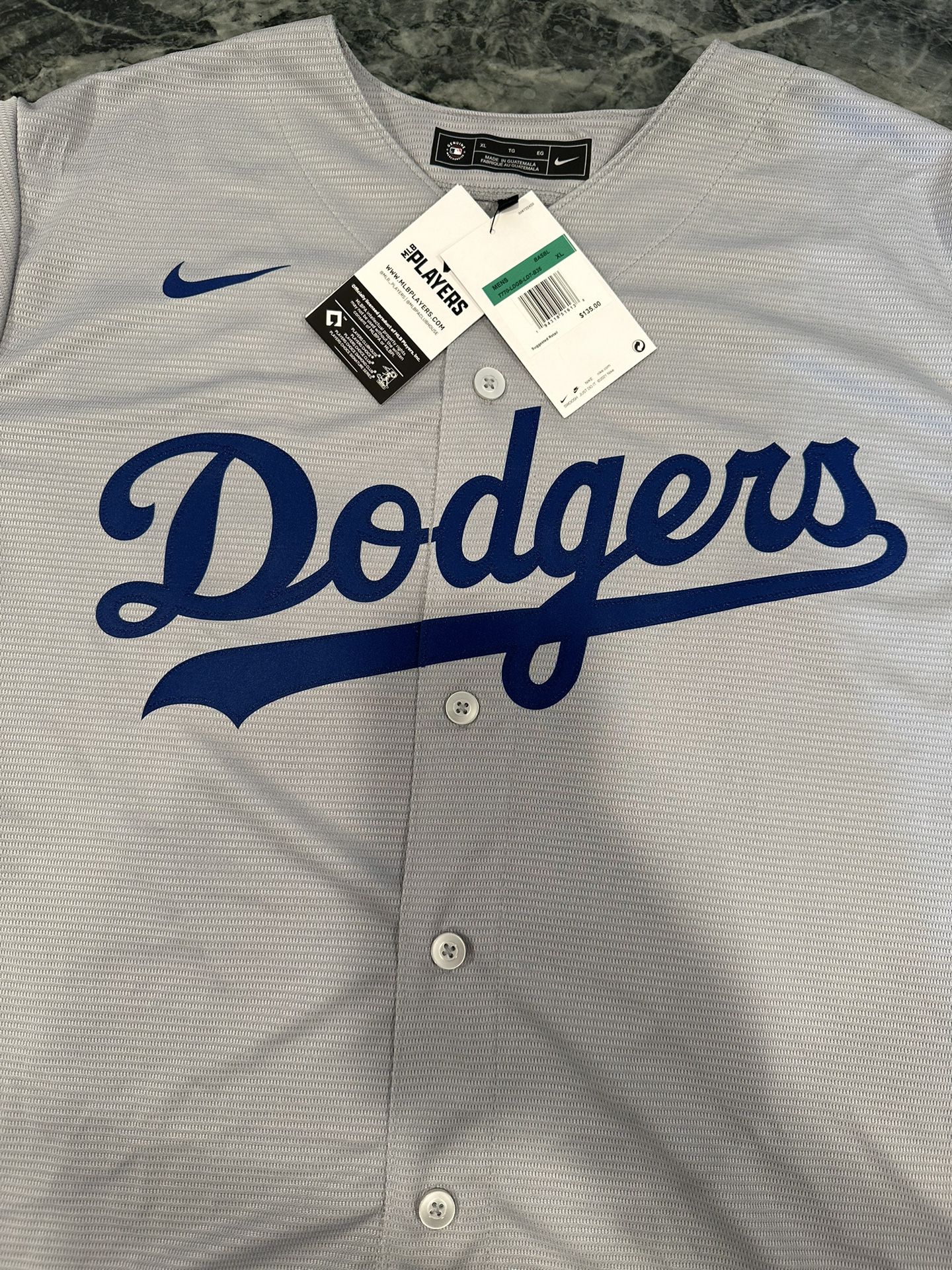 Size XL - Nike Dodgers CODY BELLINGER #35 Light Grey Blue Jersey  Lightweight NWT for Sale in Garden Grove, CA - OfferUp