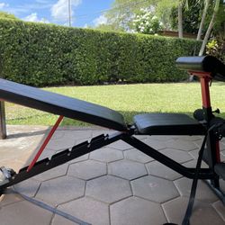 Adjustable Weight Bench