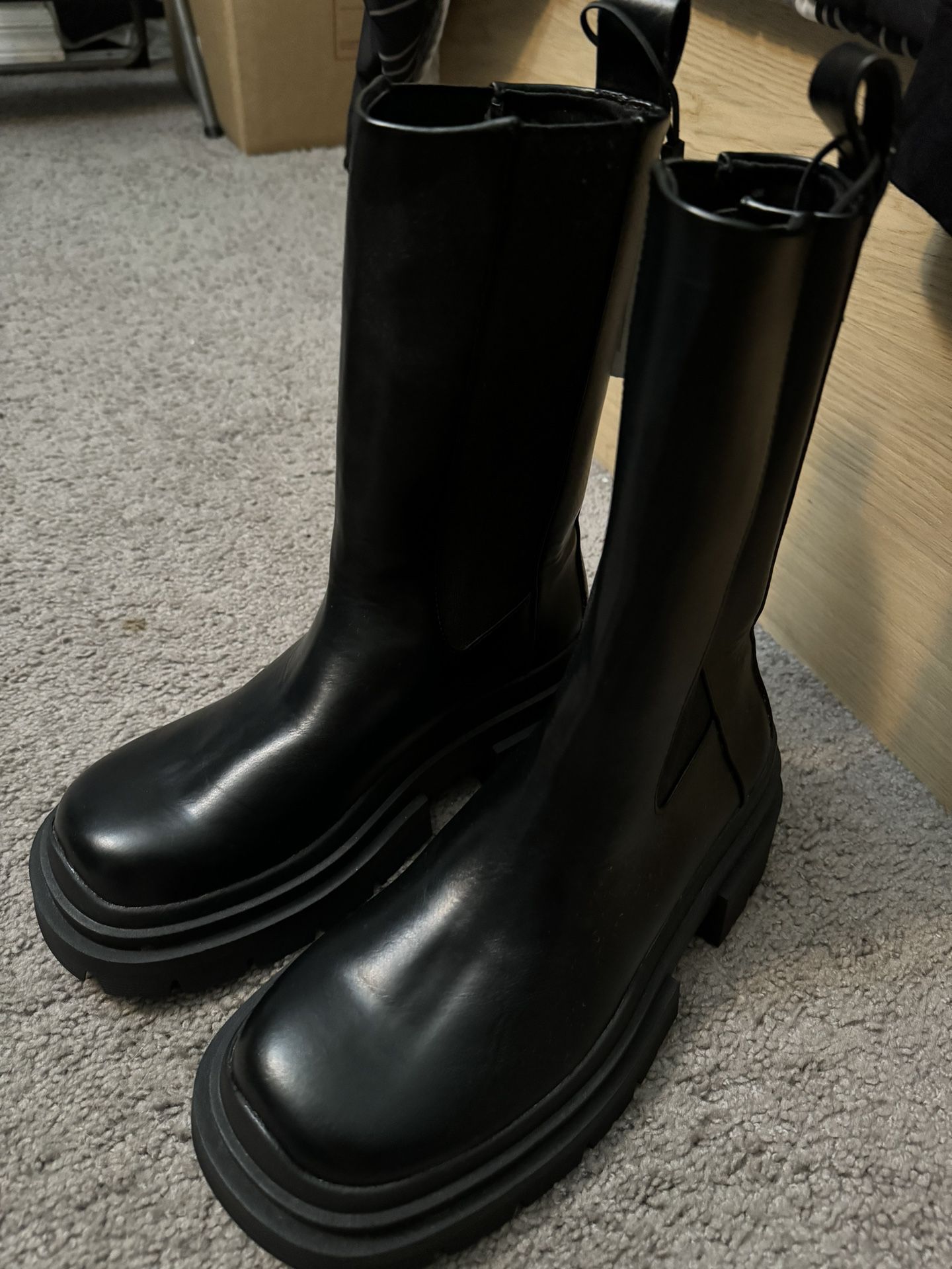 zara boots size 8 womens
