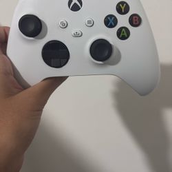 xbox series s Barley used 