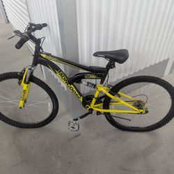 Mongoose Bike - Fixer Upper