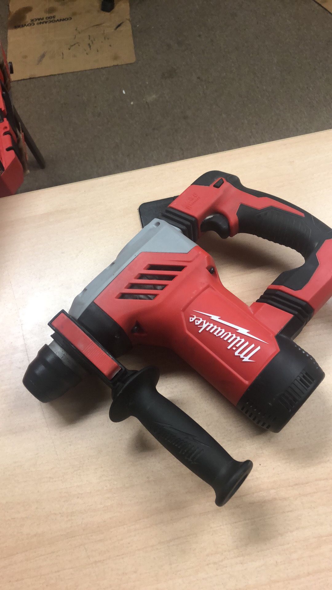 SDS PLUS ROTARY HAMMER 1 -1/8”