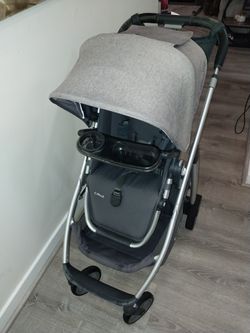 Uppababy Cruz Reversible Stroller