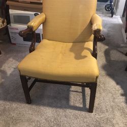 FREE! 1940s Chair - Needs Reupholstering