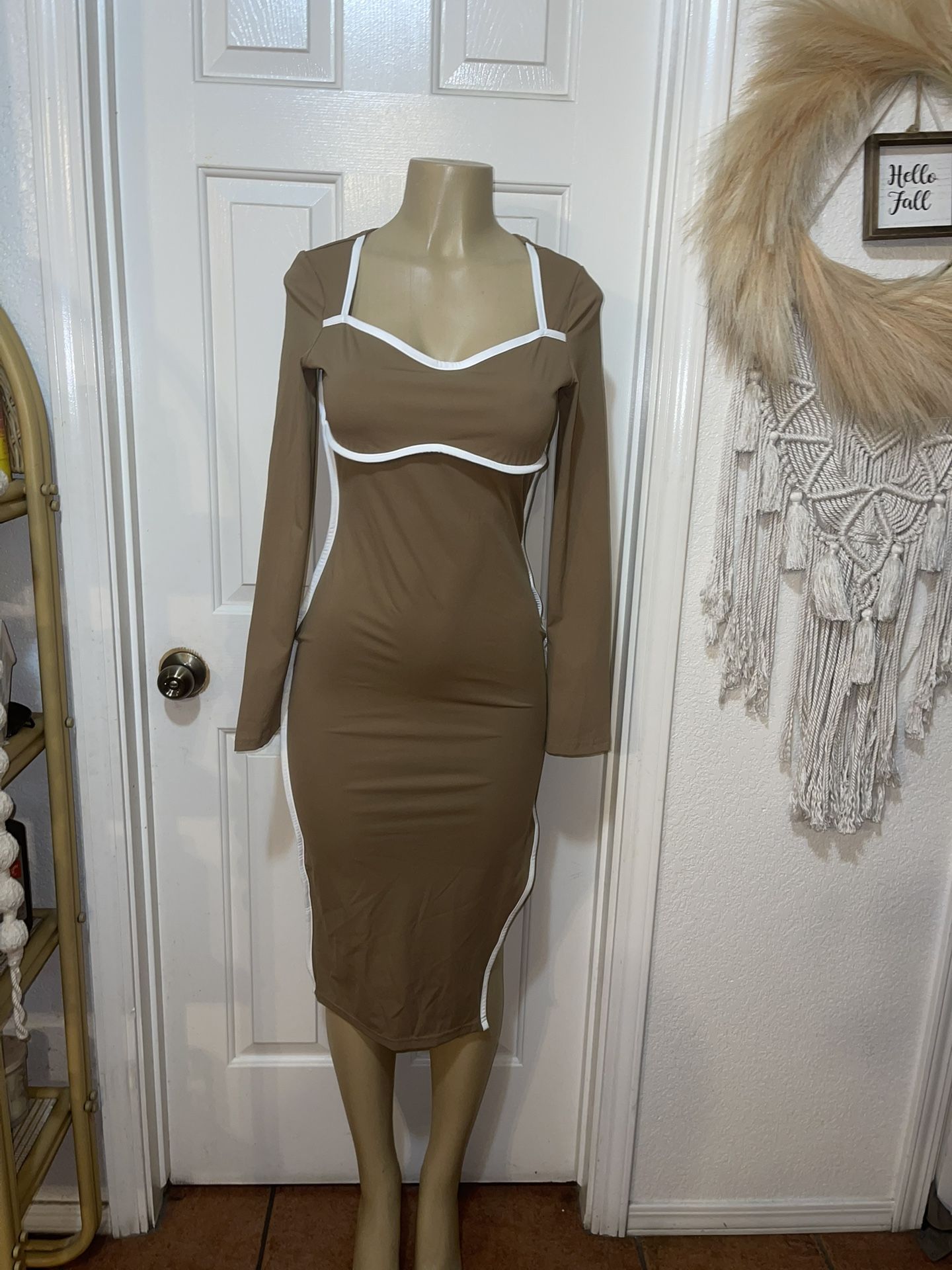 Womens Dress Size Medium