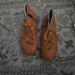 Boots Sz 5.5