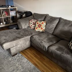 Whitman Sofa With Reversible Chaise