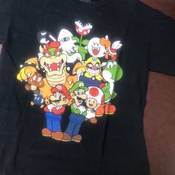 Super Mario Brothers T-shirt - Large