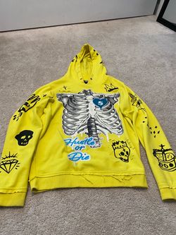 Hustle or Die Graphic Hoodie Yellow