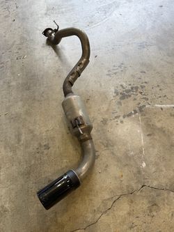 4th Gen Toyota Tacoma Muffler and Exhaust Tip