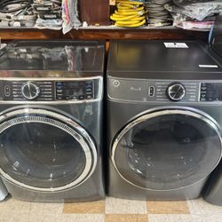 GE Washer And Dryer Set