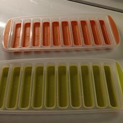 2 New Long Ice Cubes Trays