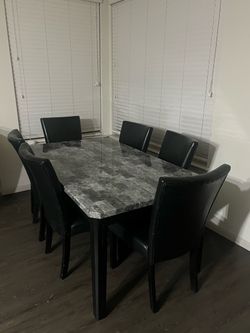 Modern 7-Piece Dining Room Set – Marble-Look Table + 6 Black Chairs