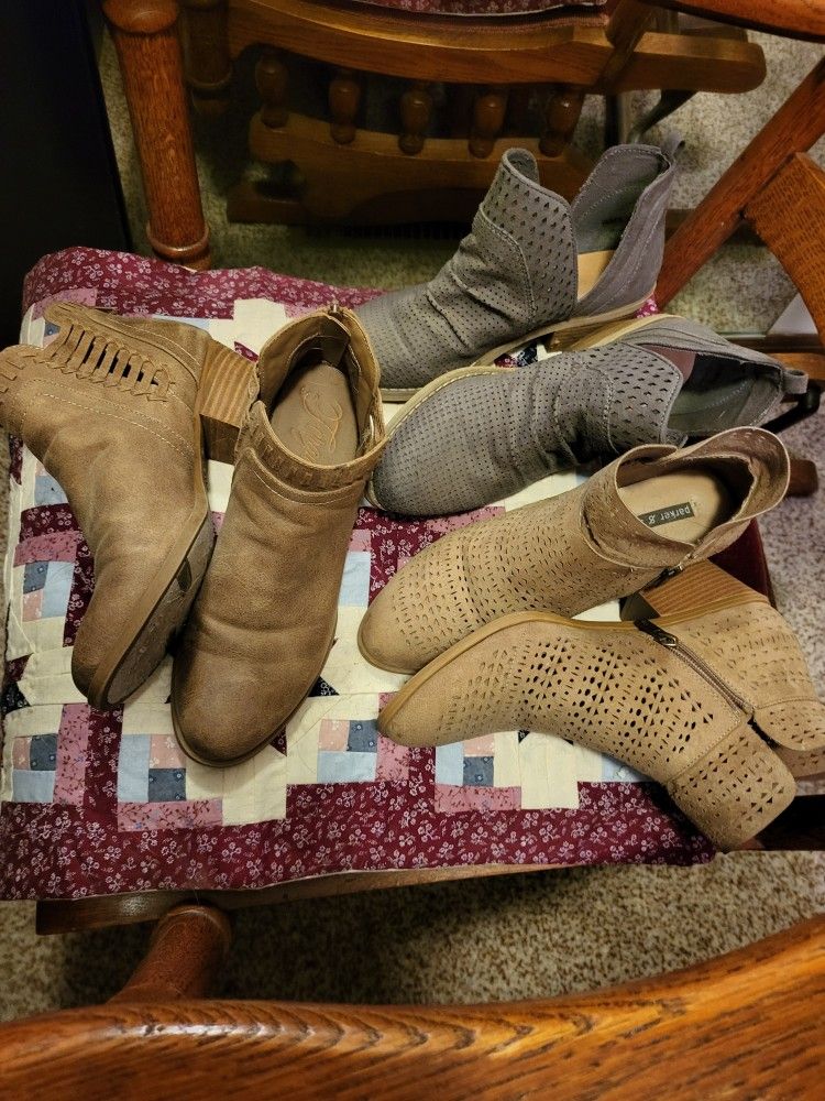 Woman's Shoes, Boots