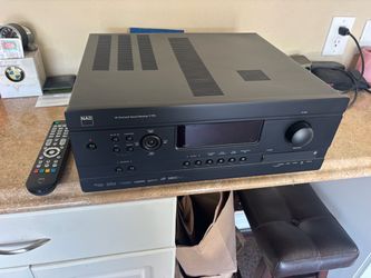 NAD T775HD - Dolby TrueHD Audiophile surround receiver - works and sounds perfect!!!