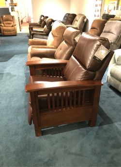 Pushback recliner’s