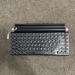 Typewriter Keyboard Bluetooth Or Wire Pair