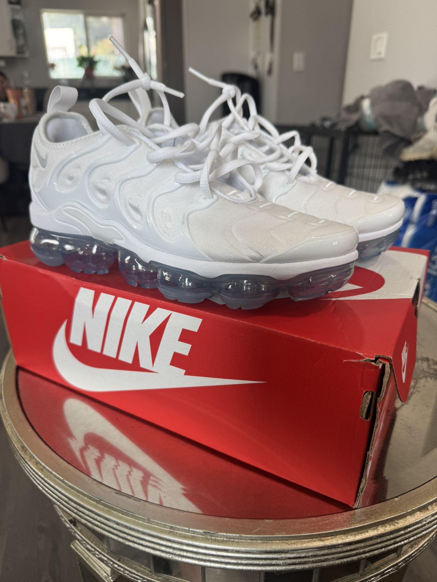 Air Vapor Max Plus White