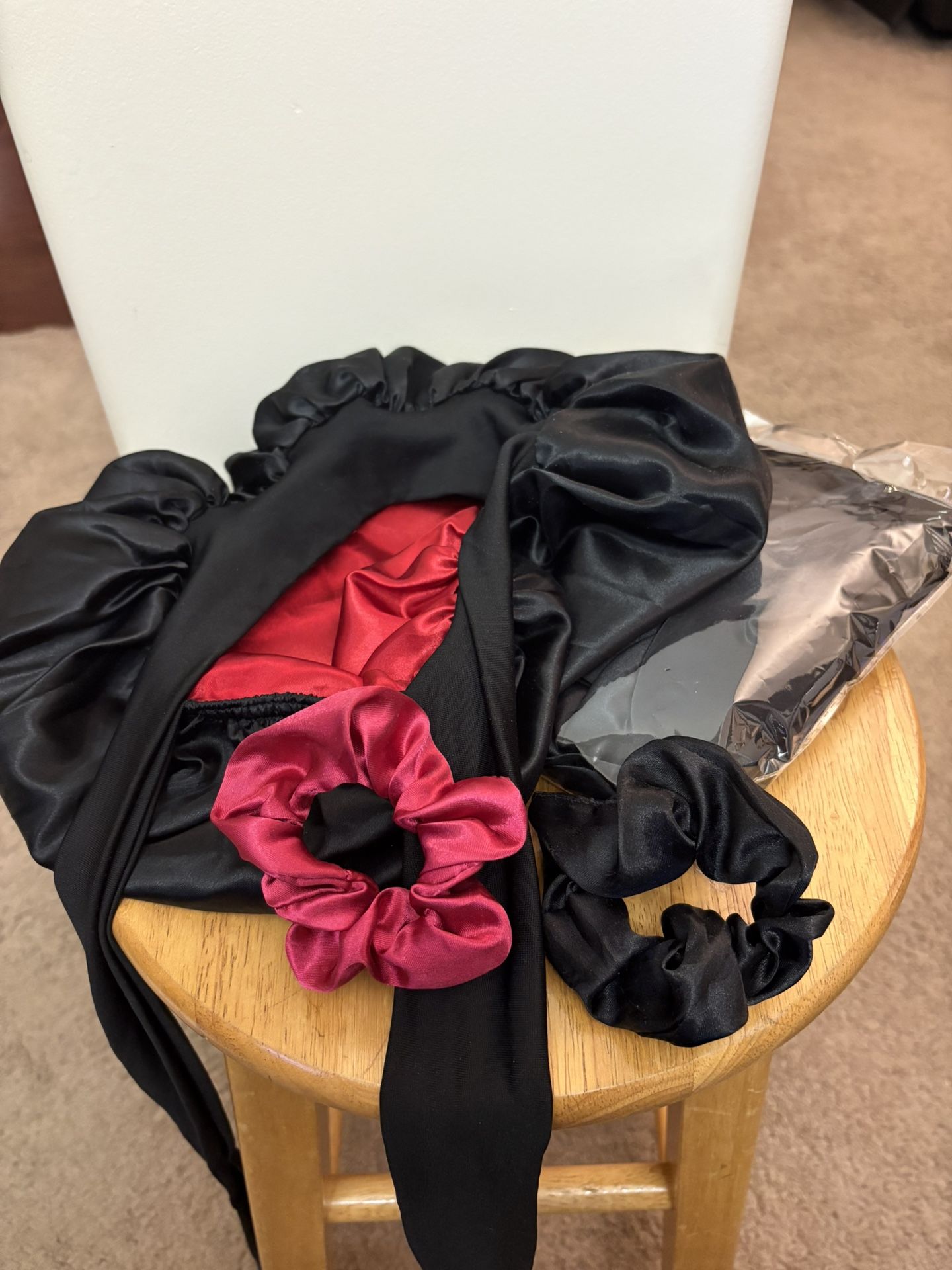 2 Pack Satin Bonnets W/ Hair Ties