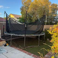 Free Trampoline 13ft