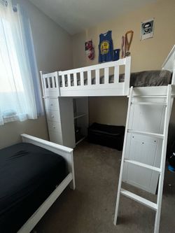 Bunk bed