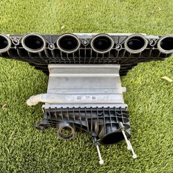 OEM 2021 - 2023 BMW G80 G82 G83 M3 M4 AIR INTAKE MANIFOLD THROTLE BODY 